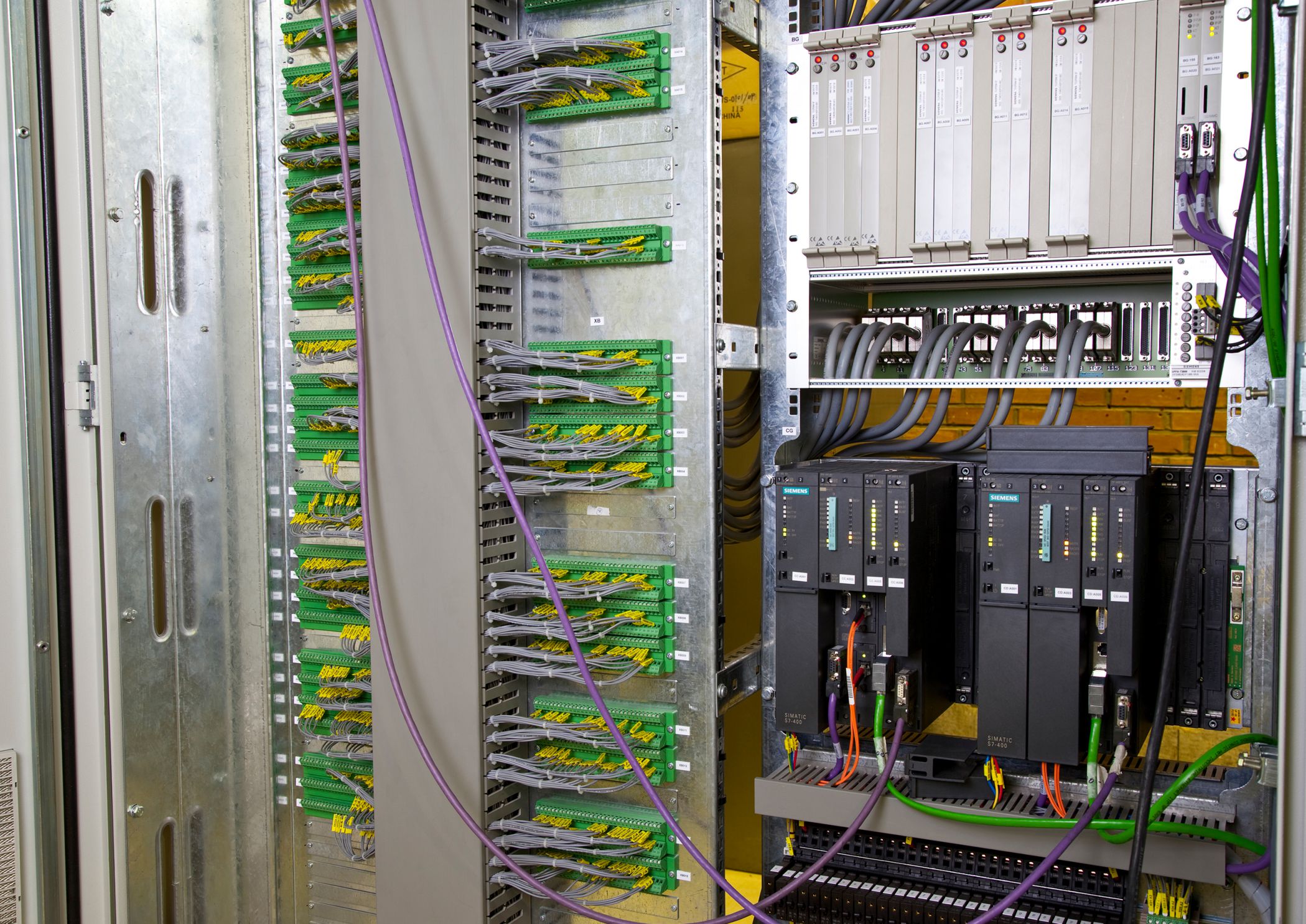 computer-network-control_compressed